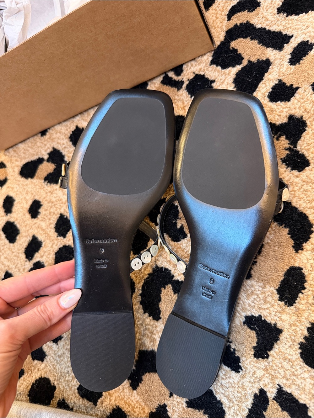 Reformation Shoshana Flat Sandals - Picture 2 of 4